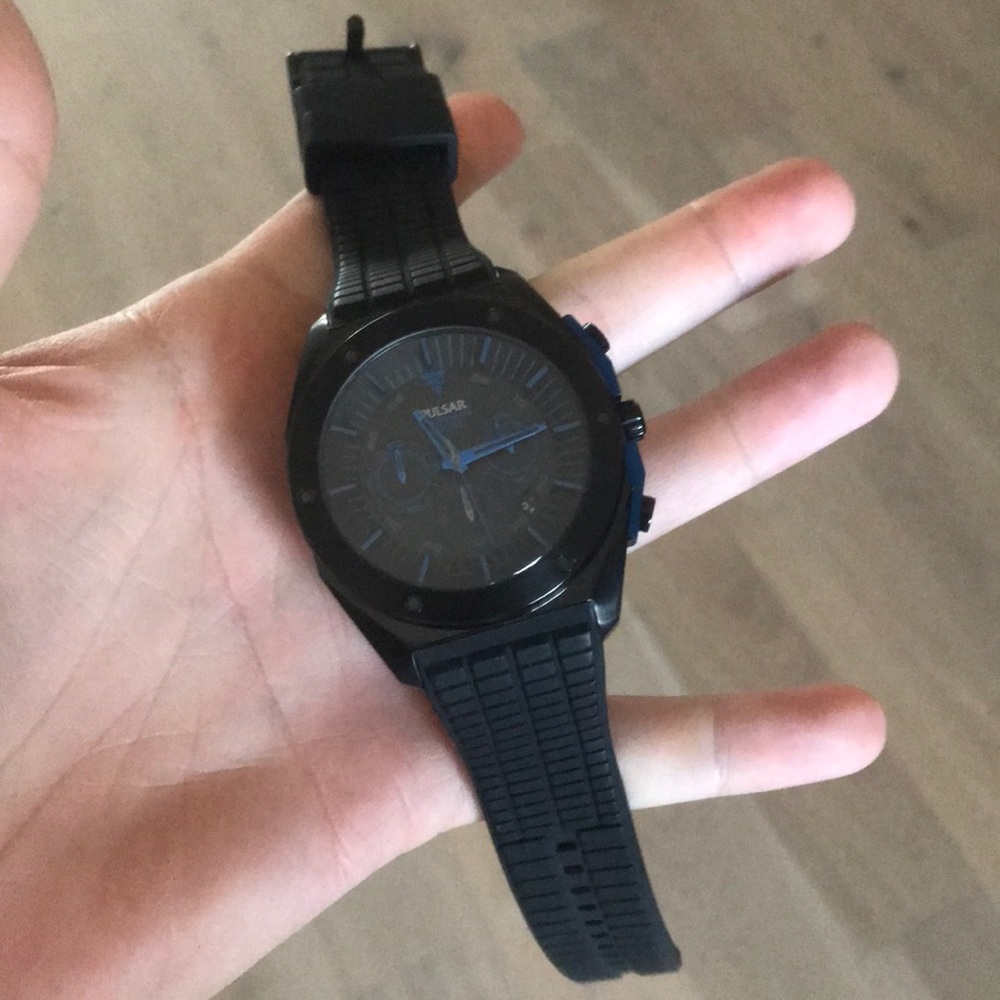 Pulsar watch